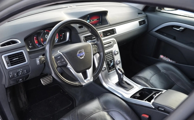 Volvo XC 70 cena 85900 przebieg: 128000, rok produkcji 2016 z Augustów małe 137